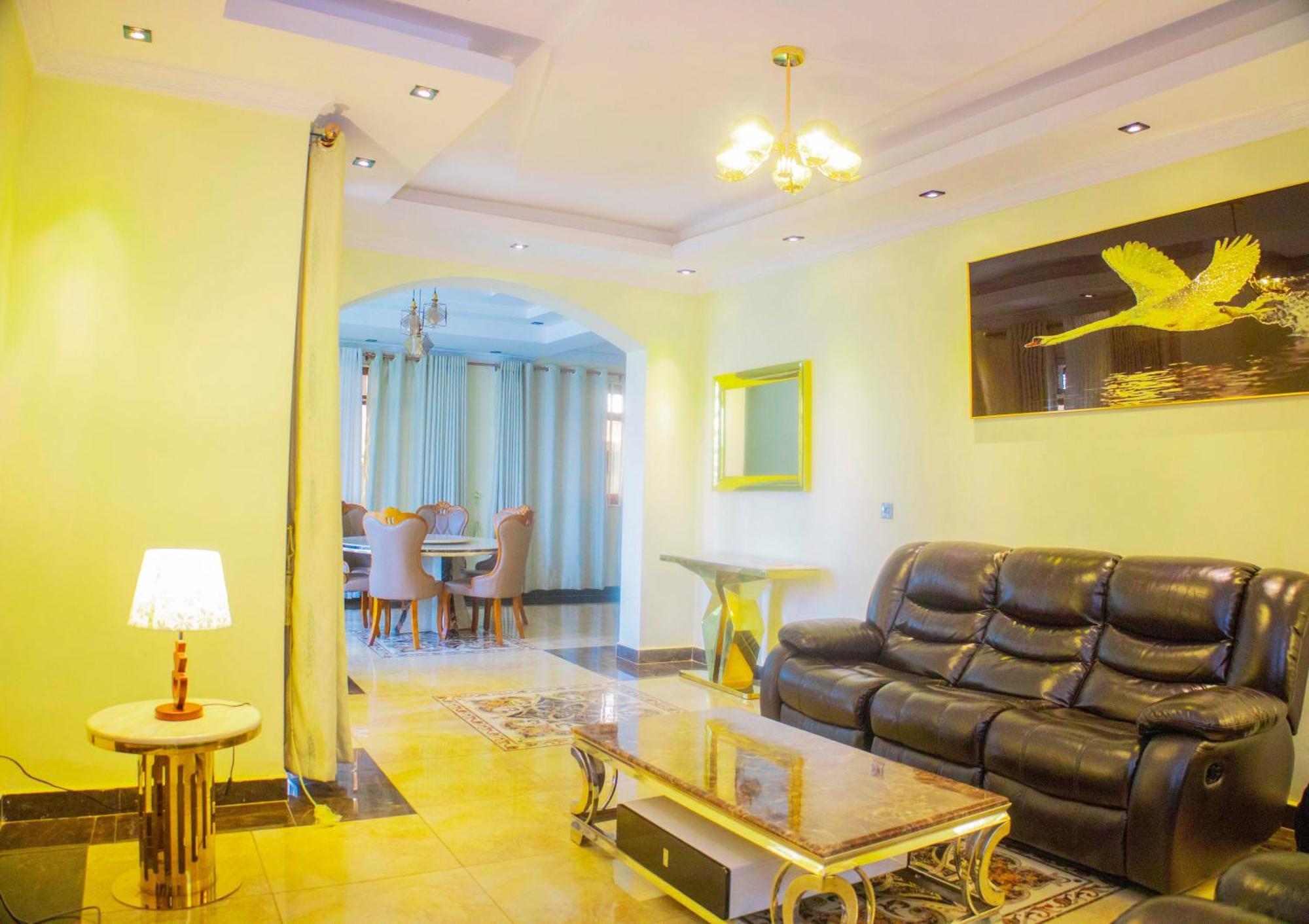 The Vibrant Lodge Gacuriro Kigali Exterior photo